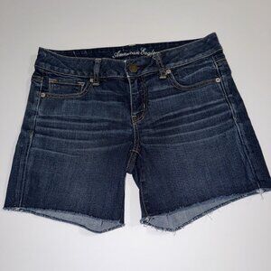American Eagle Denim Shorts Womens size 10 cut off Stretch Dark Wash Festival‎